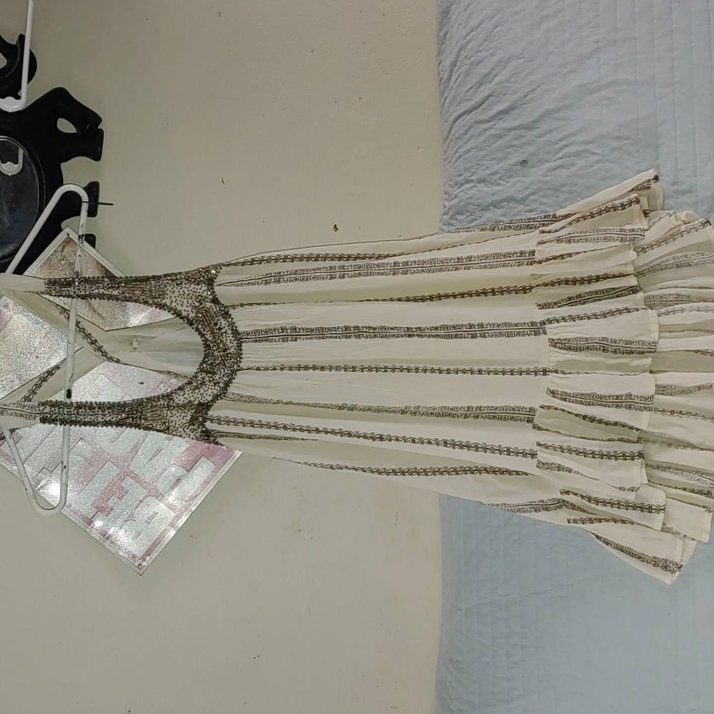 Women's dress 81